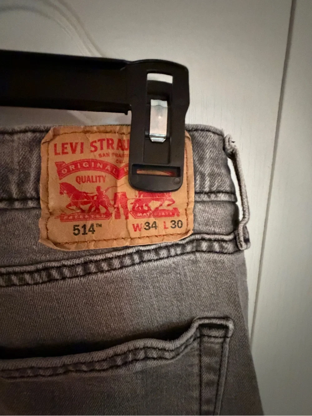 Levi's 514 Men's Grey Jeans, size  34x30